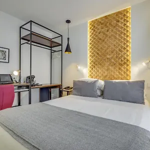 Hotel Beausejour, Paris