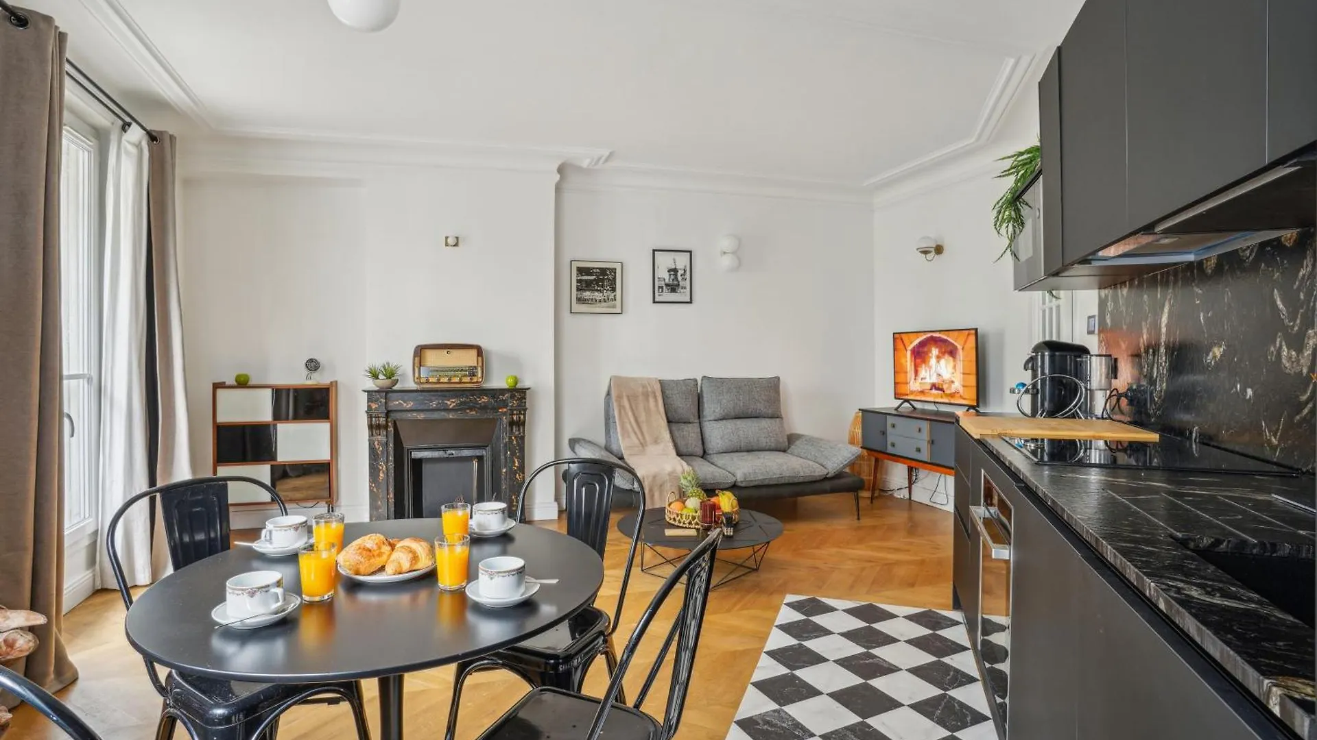 Magnifique Appartement Au Coeur Du Xviiieme Paris 0*,  France