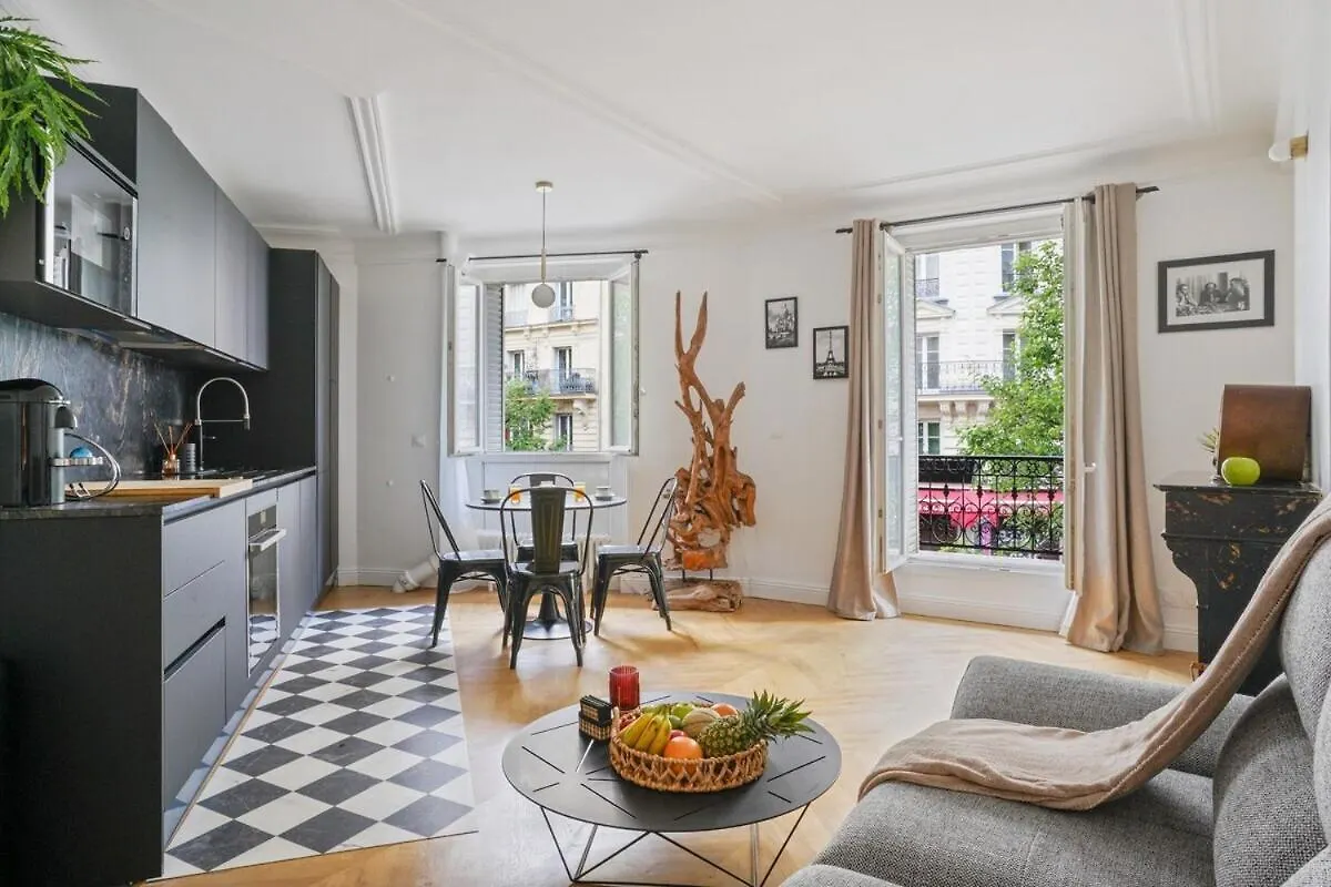 Apartment Magnifique Appartement Au Coeur Du Xviiieme Paris